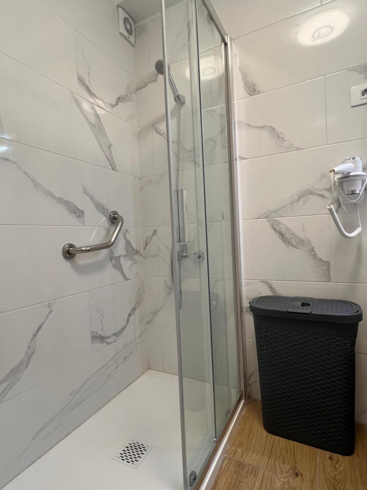 Garden City Apartment Privado Playa Feñabe Exteriör bild